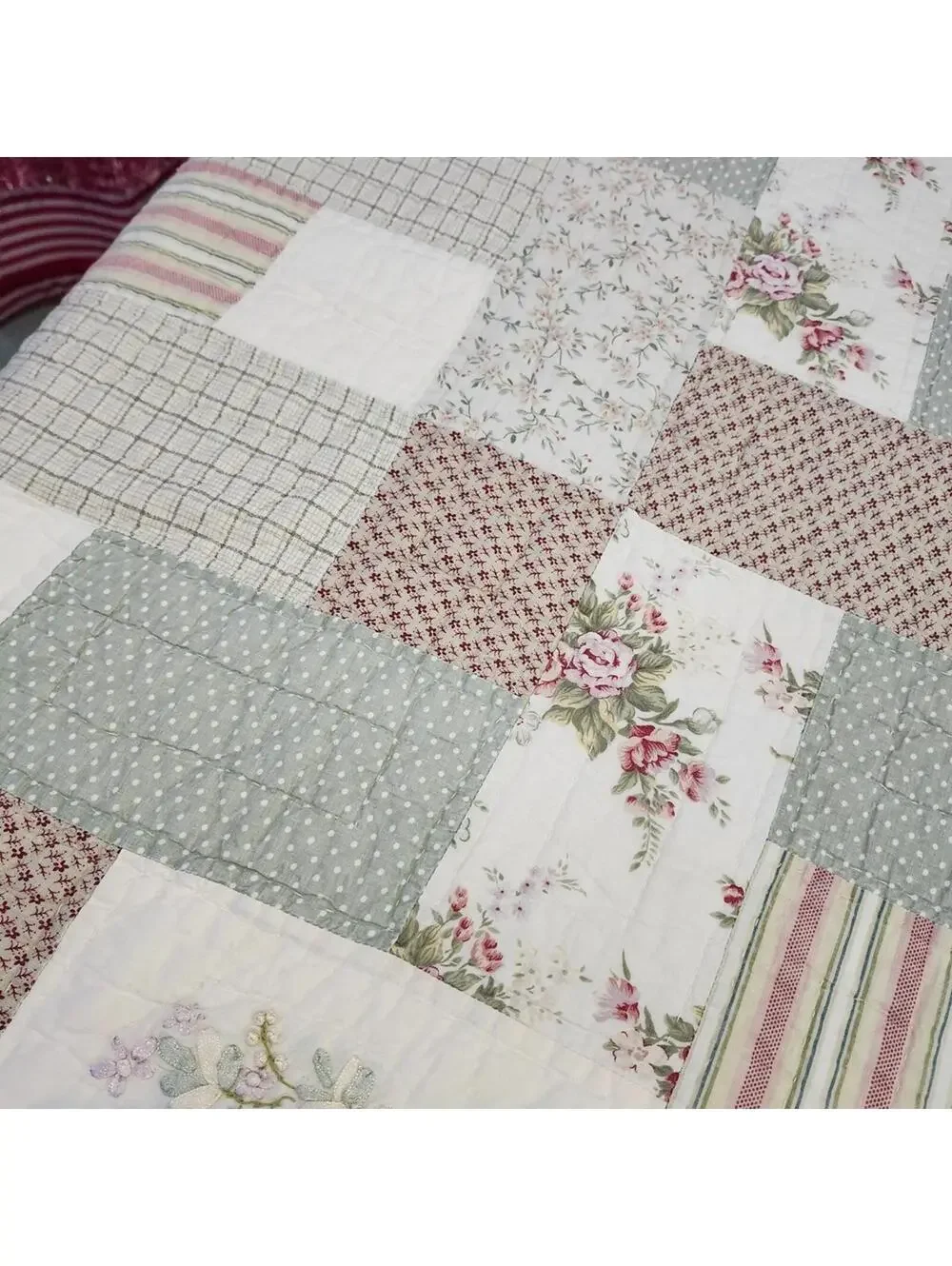 Ribbon Embroidery Cottage Patchwork Quilt Light Greens Pinks Reds Twin